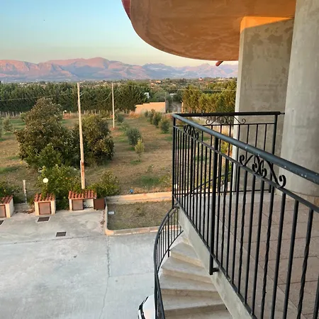 Apartamento Muzzicato Partinico